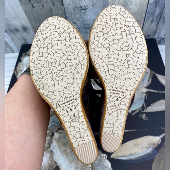 NWOB Valentina Rangoni Frenze Gloria Suede Platform Wedge Sandals Size 7. - Picture 9 of 10